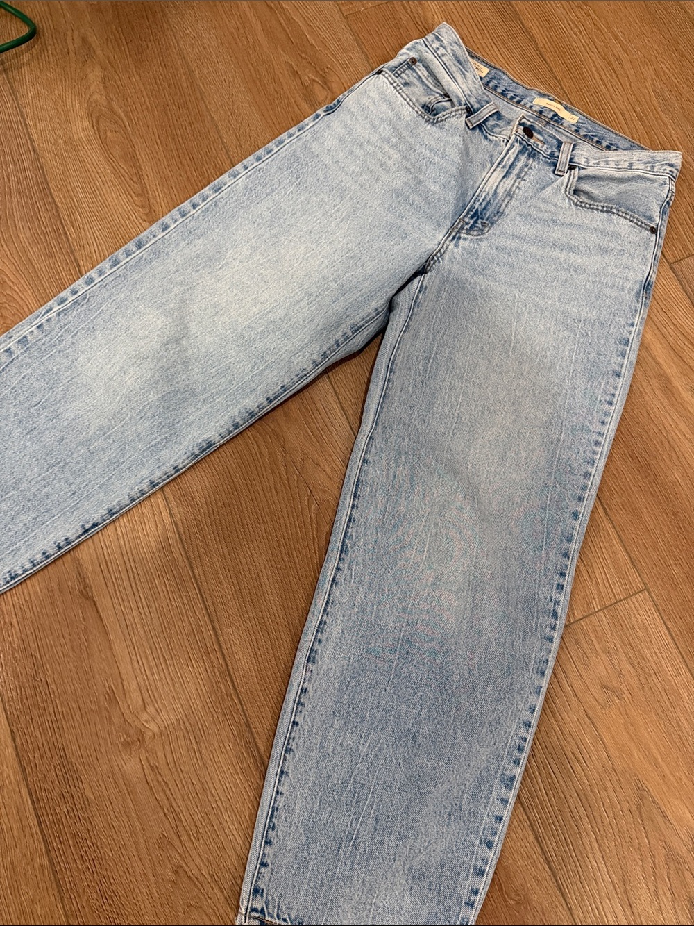 Women’s Levi’s Baggy Dad size 27